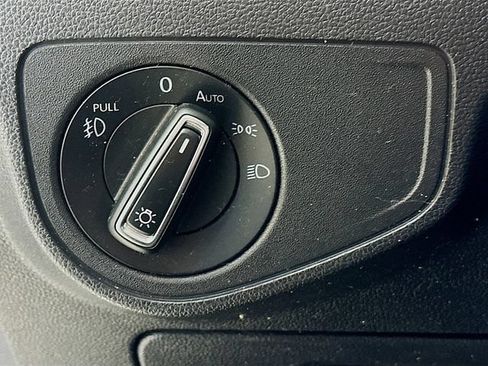 Used 2019 Volkswagen Atlas SE w/ Panoramic Sunroof Package AWD/4WD image 10