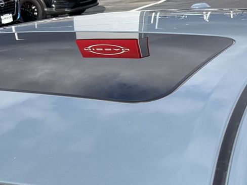 Used 2025 Nissan Sentra SR w/ SR Premium Package image 13