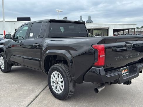 New 2026 Toyota Tacoma SR5 AWD/4WD image 5