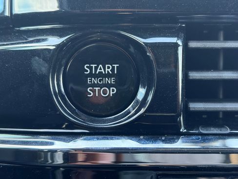 Certified 2025 Nissan Pathfinder Rock Creek image 28