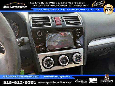 Used 2017 Subaru Crosstrek 2.0i Premium AWD/4WD image 12