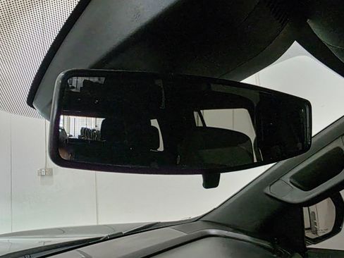 Certified 2025 Chevrolet Tahoe LS AWD/4WD image 31