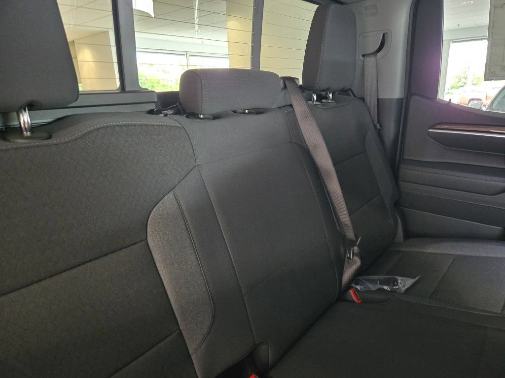 New 2026 Chevrolet Silverado 1500 RST AWD/4WD image 10
