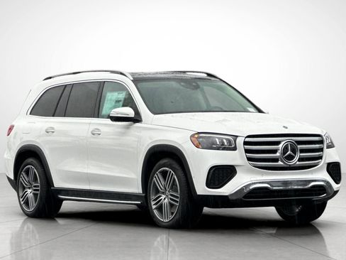 New 2026 Mercedes-Benz GLS 450 4MATIC image 30