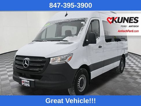 Used 2024 Mercedes-Benz Sprinter 2500 image 7