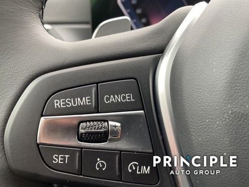 New 2023 BMW 330i Sedan w/ Convenience Package image 29