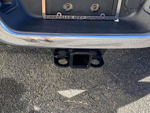 Used 2018 RAM 3500 Laramie AWD/4WD image 10