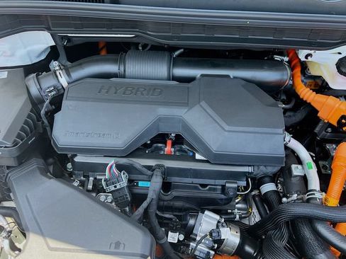 New 2026 Kia Carnival EX FWD image 35