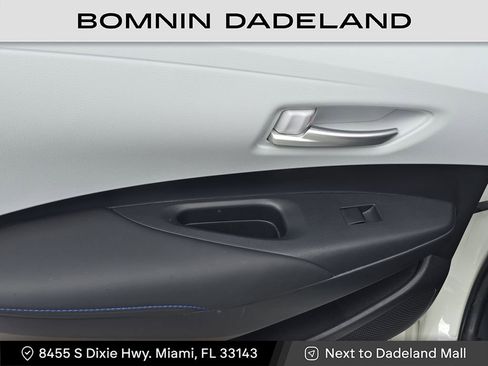 Used 2021 Toyota Corolla SE image 9