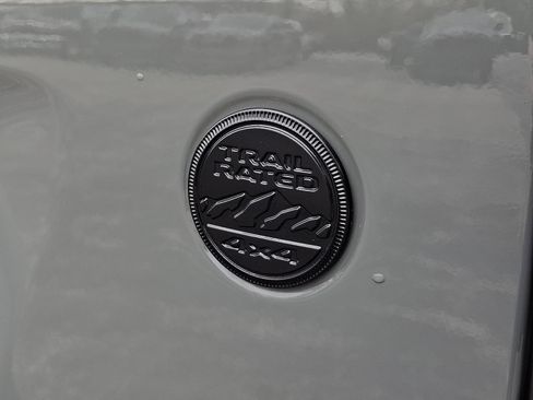 Used 2022 Jeep Wrangler Unlimited Sport image 33