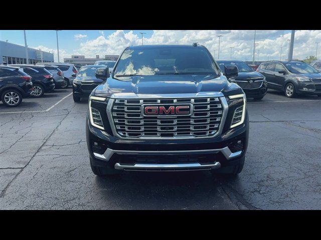 Certified 2026 GMC Yukon XL Denali w/ Denali Reserve Package AWD/4WD image 3