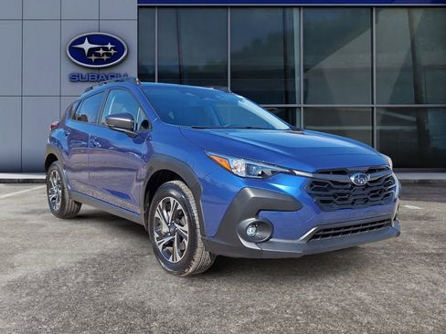 Certified 2025 Subaru Crosstrek 2.0i Premium image 3