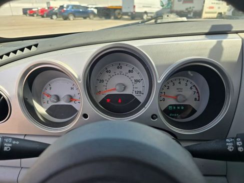Used 2007 Chrysler PT Cruiser FWD image 17