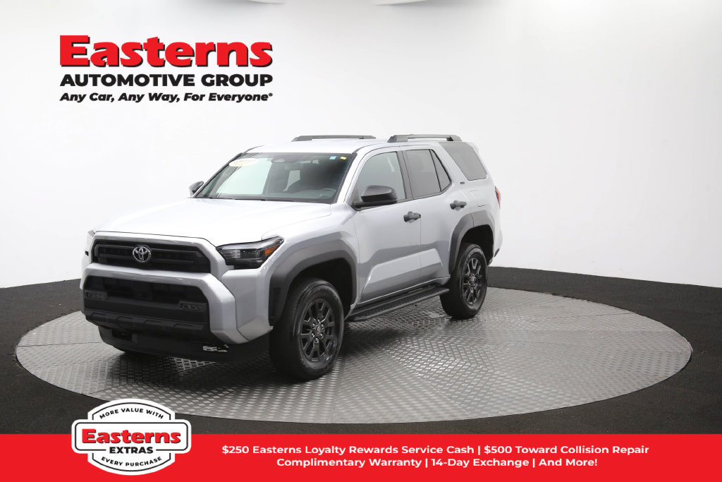 Used 2025 Toyota 4Runner SR5 AWD/4WD image 57