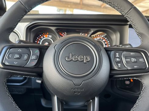 New 2026 Jeep Wrangler Unlimited Sport image 21