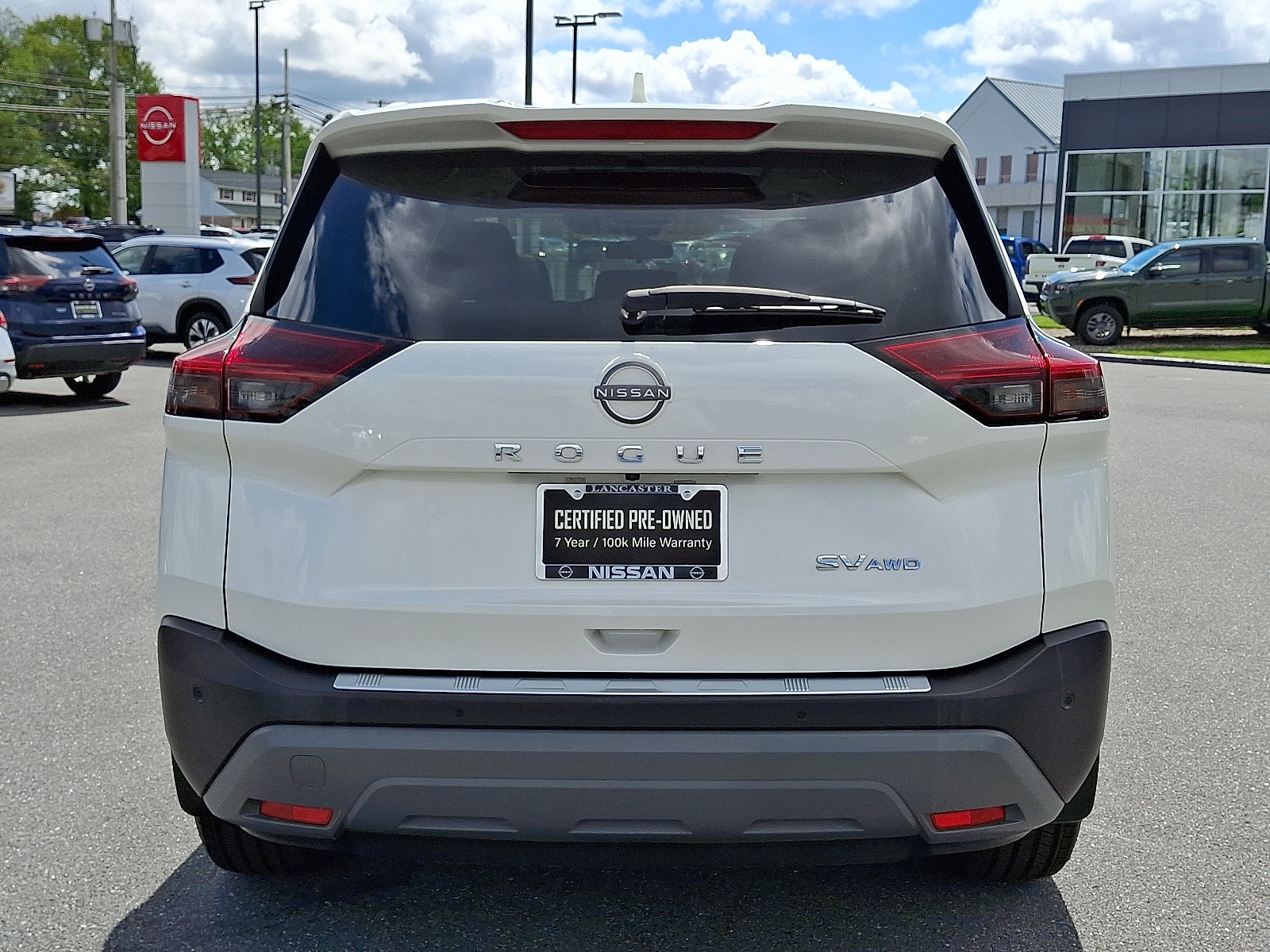 Certified 2023 Nissan Rogue SV w/ SV Premium B Package AWD/4WD image 6