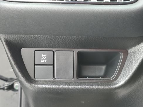Certified 2025 Honda HR-V Sport image 25