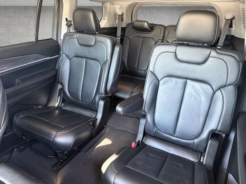 Used 2021 Jeep Grand Cherokee L Limited image 13