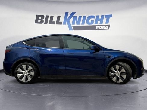 Used 2023 Tesla Model Y Long Range AWD/4WD image 6