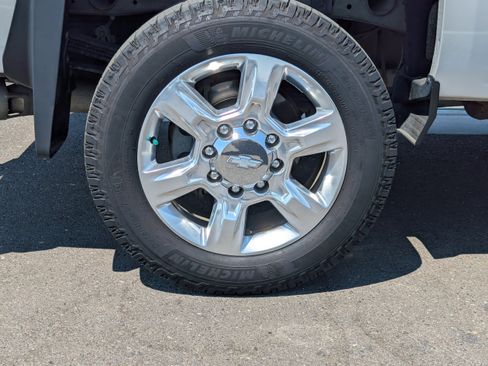 Certified 2018 Chevrolet Silverado 2500 LTZ w/ Duramax Plus Package AWD/4WD image 49