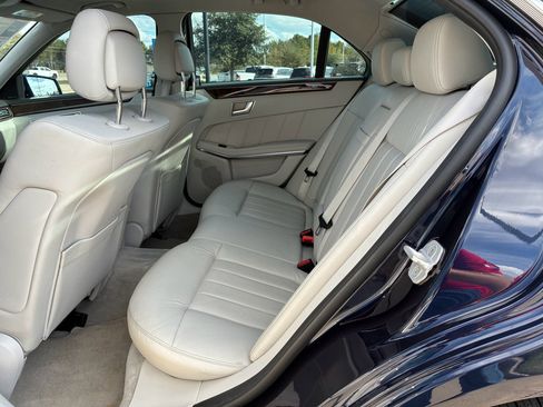 Used 2014 Mercedes-Benz E 350 Sport image 24
