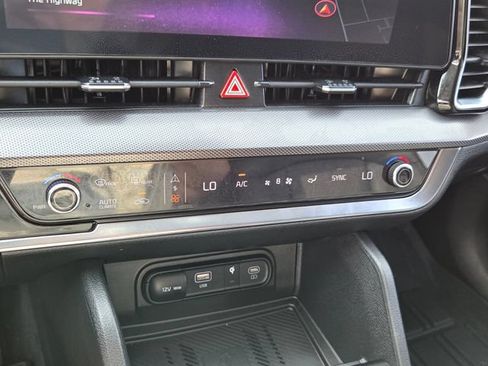 Used 2025 Kia Sportage SX FWD image 20