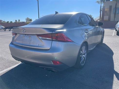 Used 2020 Lexus IS 300 image 3