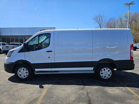 Used 2025 Ford Transit 250 Low Roof w/ Exterior Upgrade Package RWD image 3
