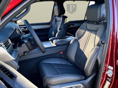 New 2026 Jeep Grand Wagoneer L Limited image 22