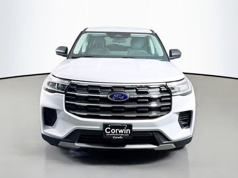 New 2026 Ford Explorer Active image 4