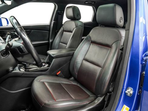 Used 2019 Chevrolet Blazer RS AWD/4WD image 16