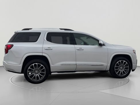 Used 2023 GMC Acadia Denali AWD/4WD image 6