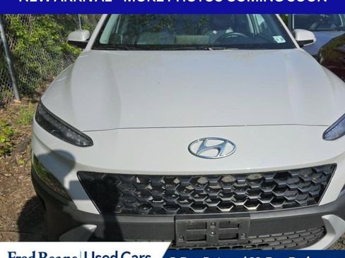 Used 2023 Hyundai Kona SEL w/ Convenience Package AWD/4WD image 2