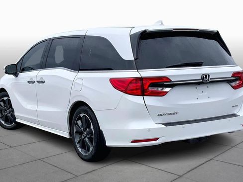 Used 2023 Honda Odyssey Elite image 11