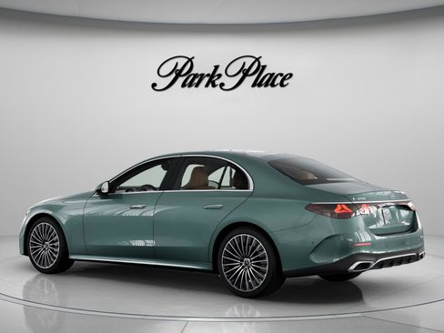 Used 2026 Mercedes-Benz E 350 Sedan image 12