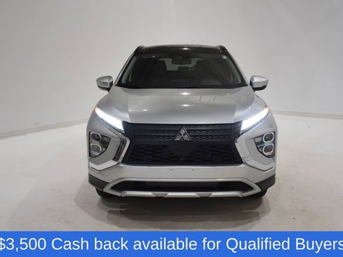 New 2025 Mitsubishi Eclipse Cross SE image 2