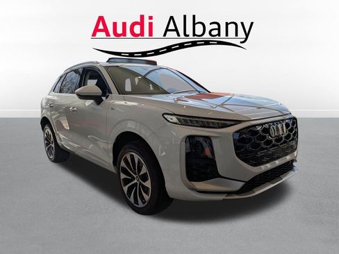 New 2026 Audi Q3 quattro 2.0T image 6