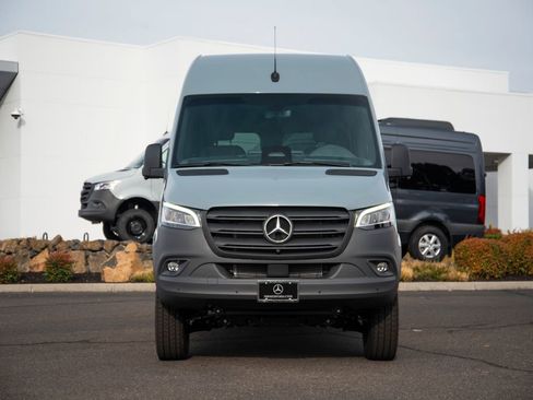 New 2025 Mercedes-Benz Sprinter 2500 image 2