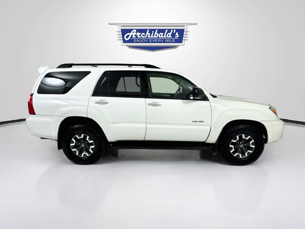 Used 2007 Toyota 4Runner SR5 AWD/4WD image 8