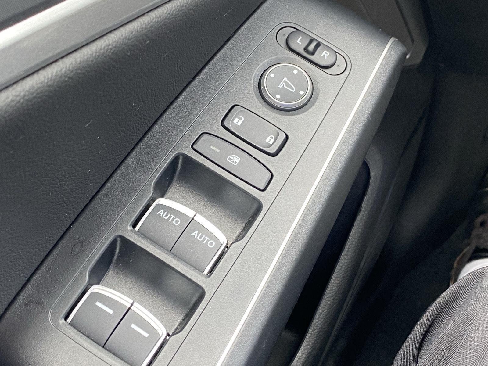 Used 2025 Acura Integra A-Spec FWD image 17