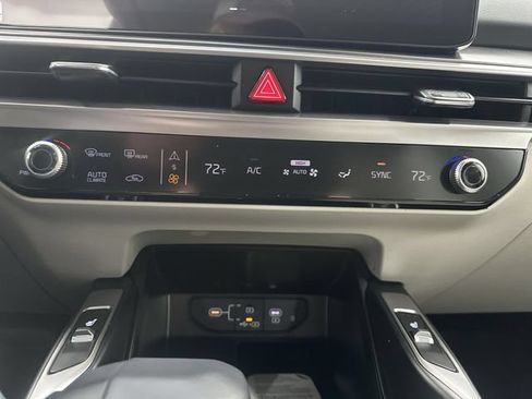 New 2026 Kia Sorento S AWD/4WD image 17