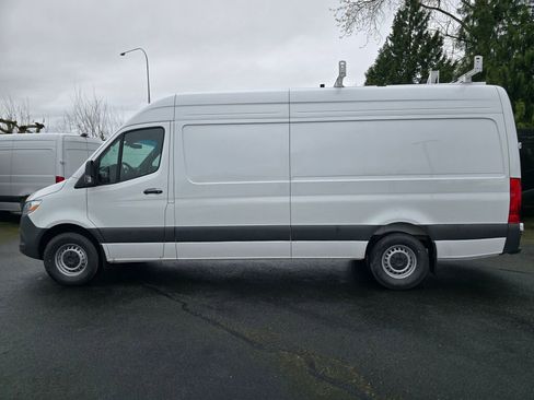 New 2025 Mercedes-Benz Sprinter 2500 image 3