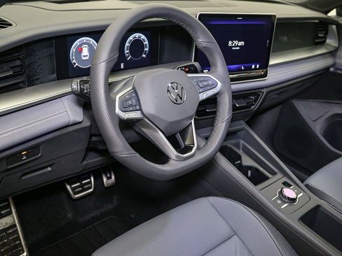 New 2026 Volkswagen Tiguan SE R-Line AWD/4WD image 20