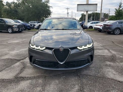 Used 2024 Alfa Romeo Tonale Ti w/ Active Assist Package image 5
