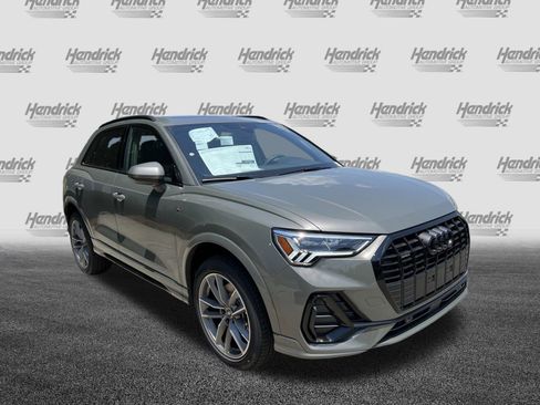 New 2025 Audi Q3 2.0T Premium image 2