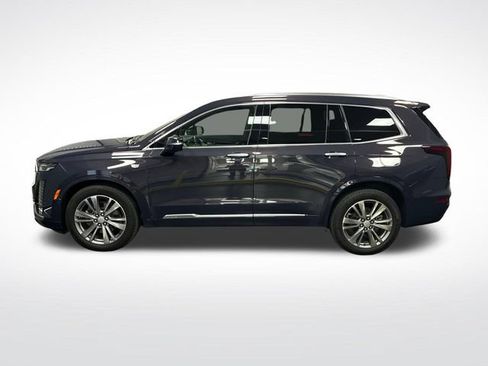 Certified 2025 Cadillac XT6 Premium Luxury AWD/4WD image 2