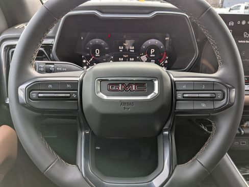 New 2026 GMC Canyon AT4 image 16