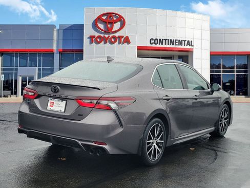 Certified 2024 Toyota Camry SE image 5