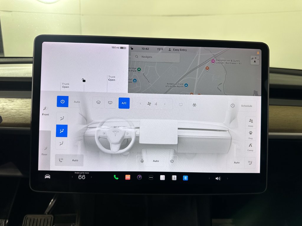 Used 2022 Tesla Model Y Long Range AWD/4WD image 24