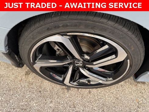 Used 2022 Honda Accord Sport image 19
